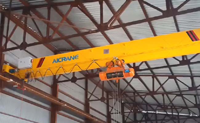 Grua-puente-monorriel-de-20-toneladas-instalada-en-Ecuador
