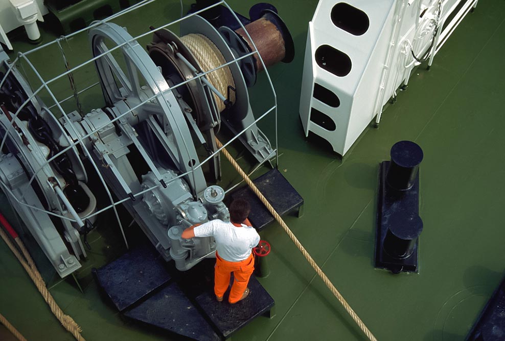 anchor-winch-t4