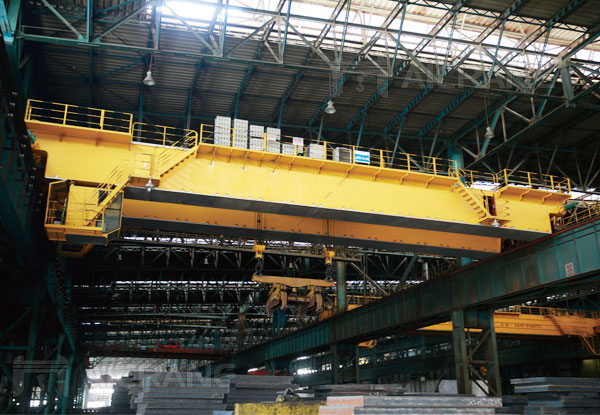 Slab-Clamp-Crane