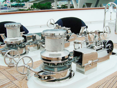 electric-anchor-capstan-1