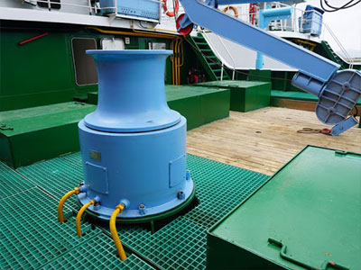 hydraulic-anchor-capstan