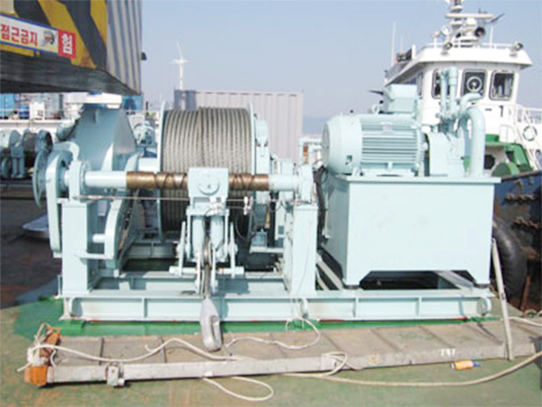 anchor-winch-winches