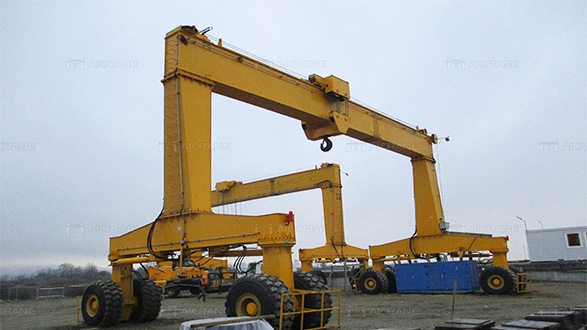 rubber-tyred-gantry-crane-lx